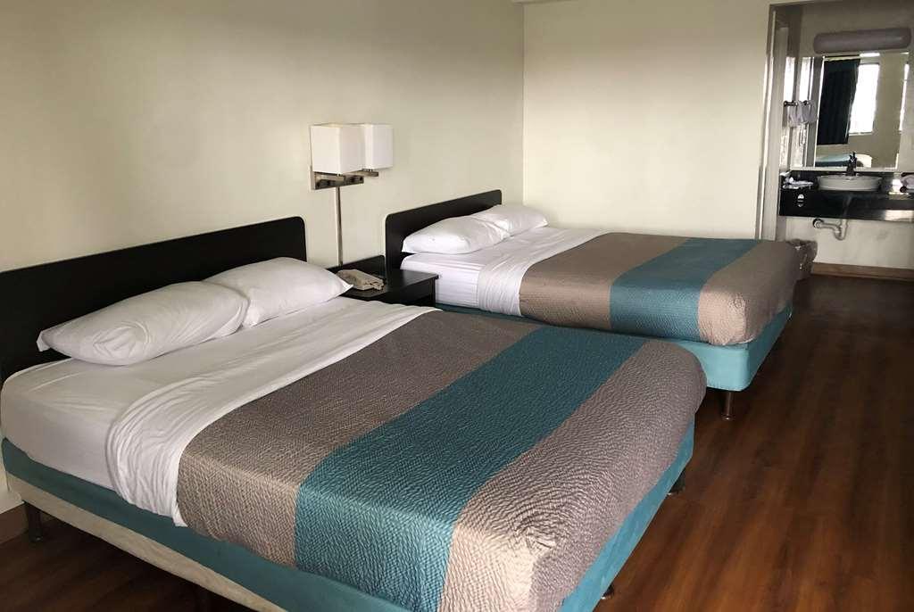 Days Inn By Wyndham Indianapolis South Phòng bức ảnh