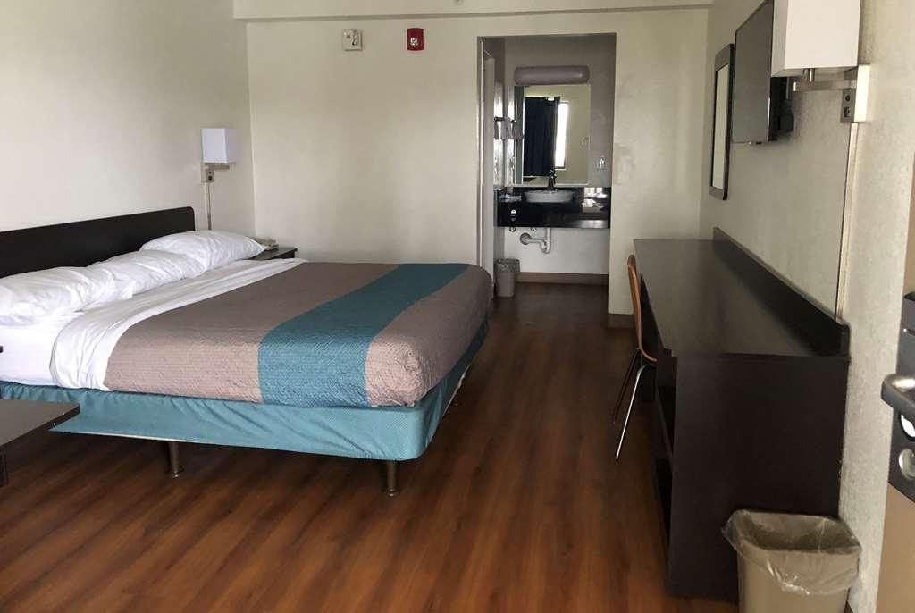Days Inn By Wyndham Indianapolis South Phòng bức ảnh