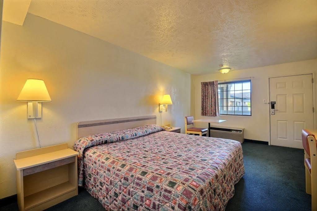 Days Inn By Wyndham Indianapolis South Ngoại thất bức ảnh